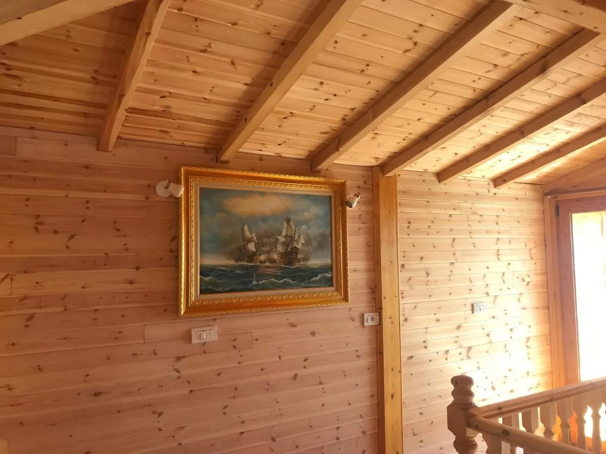 Nashos Deluxe Bungalows 3*, Himare Albanien